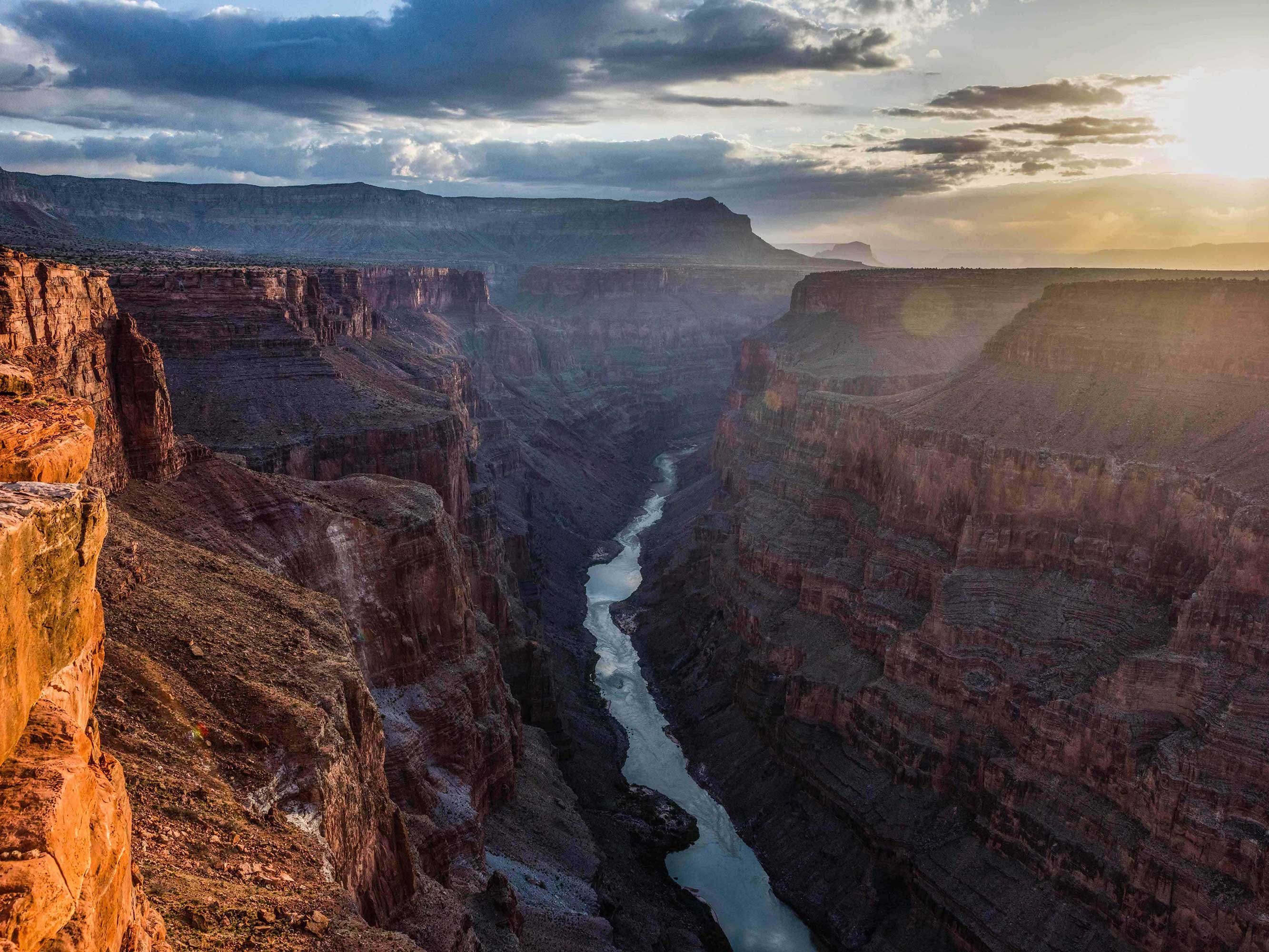 A river flows through a canyon.